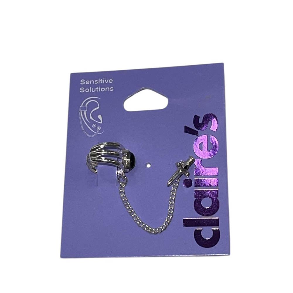 🤑 5/$25 Claire's Silver Ear Cuff With Black Stone and Sword Chain Accent NWT